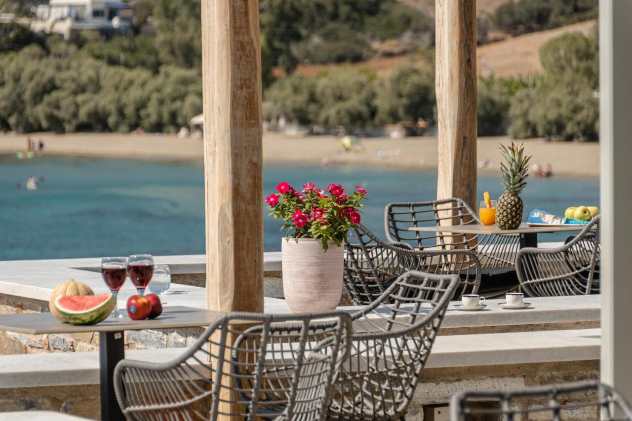 Porto Dema Luxury Suites Schoinoussa Eksteriør billede
