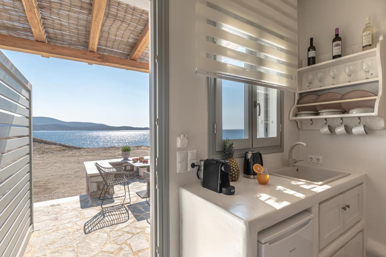 Porto Dema Luxury Suites Schoinoussa Eksteriør billede