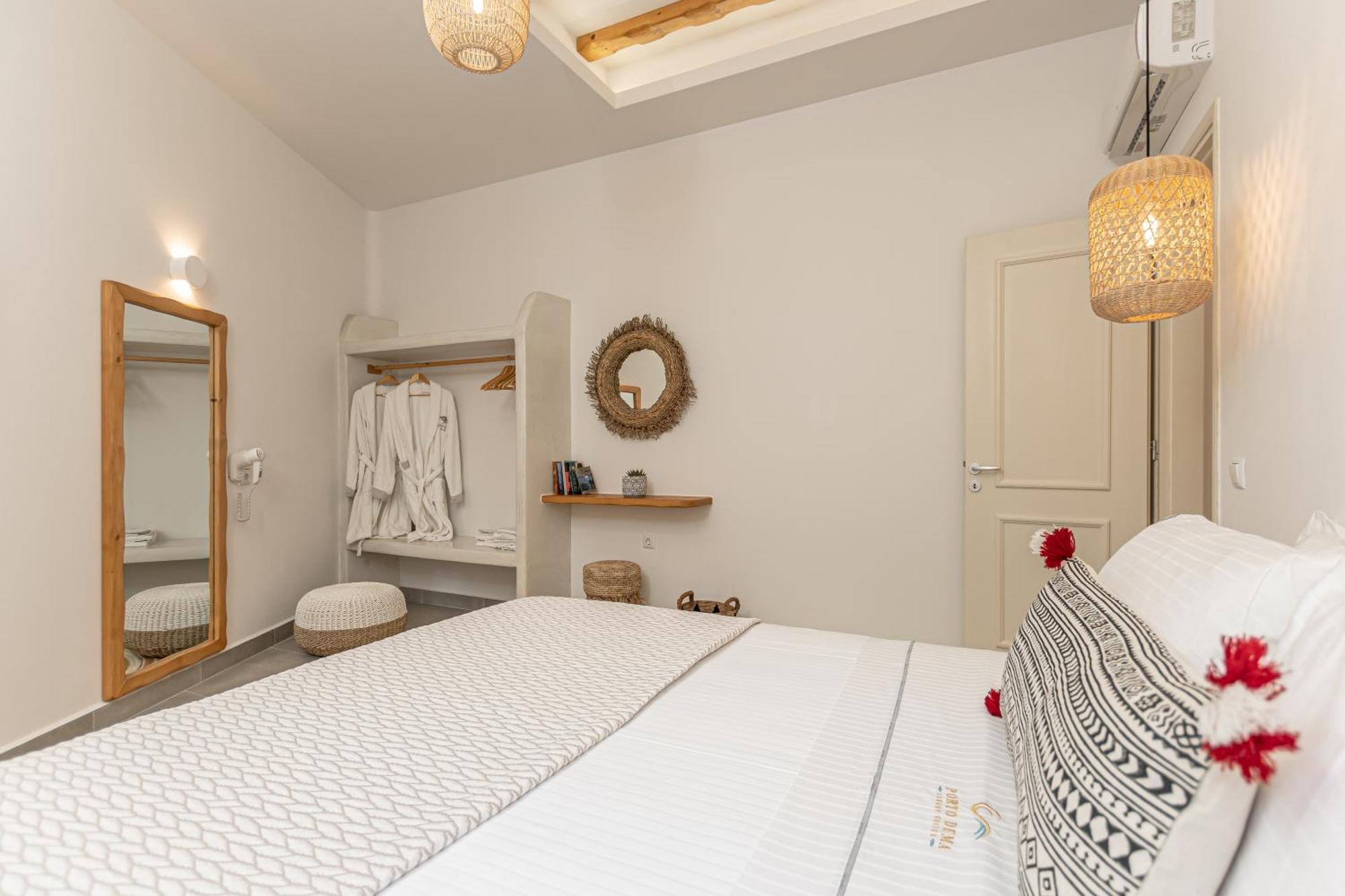 Porto Dema Luxury Suites Schoinoussa Eksteriør billede