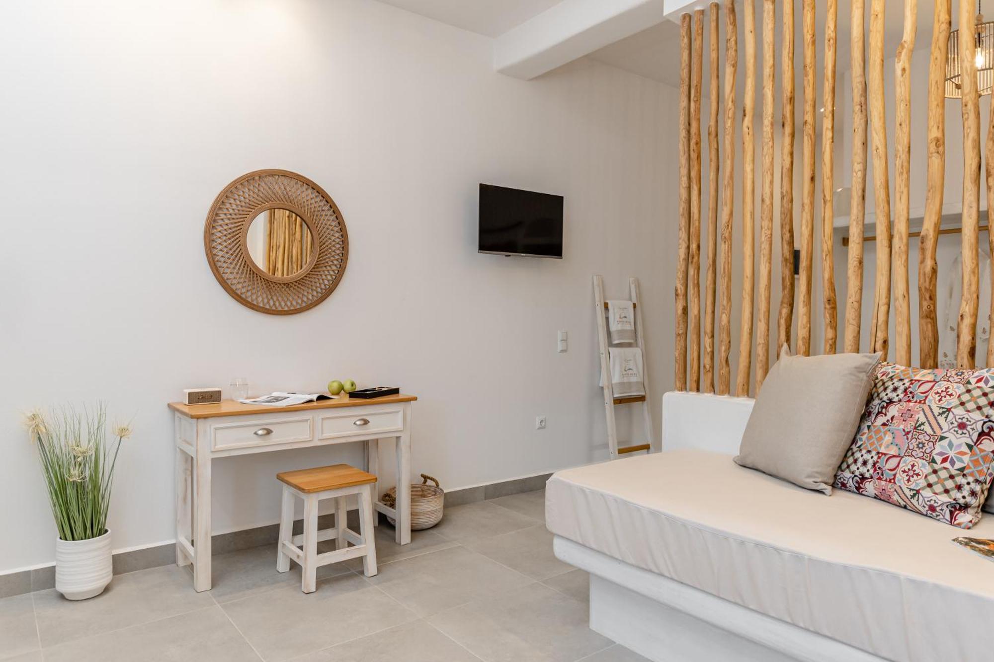 Porto Dema Luxury Suites Schoinoussa Eksteriør billede