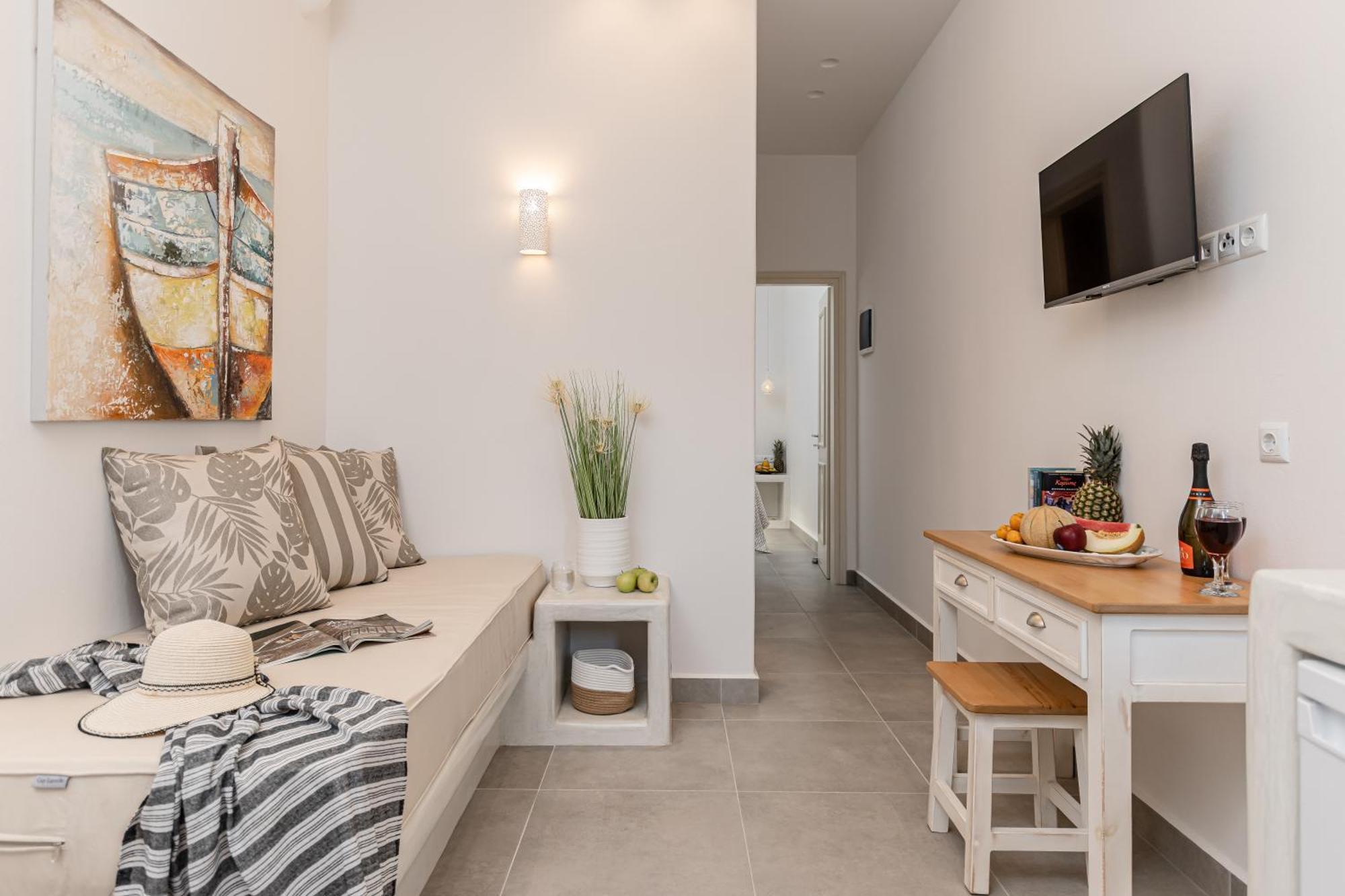 Porto Dema Luxury Suites Schoinoussa Eksteriør billede